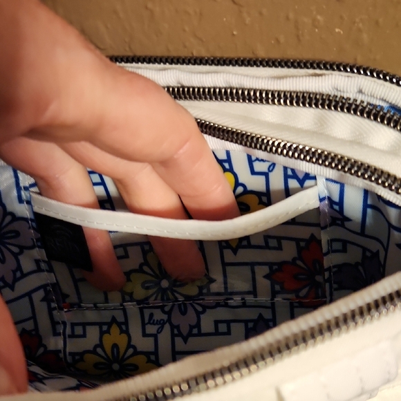 Lug NWT Quilted White Convertible Crossbody Bag - Picture 10 of 11